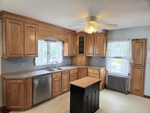 Kitchen - 110 Barthel Ave, Gardner, MA 01440 photo 1 of 2