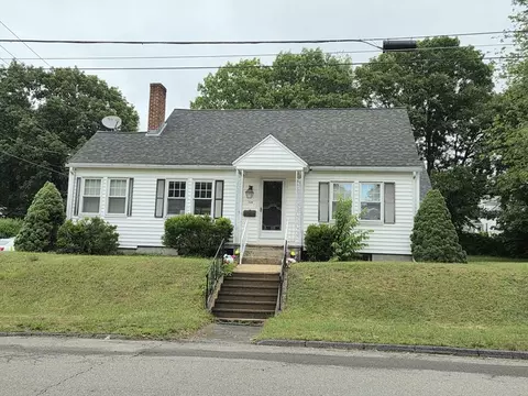 Exterior - 110 Barthel Ave, Gardner, MA 01440 photo 2 of 5