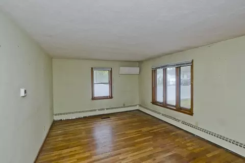Living - 84 Bourbeau St, Chicopee, MA 01020 photo 1 of 3