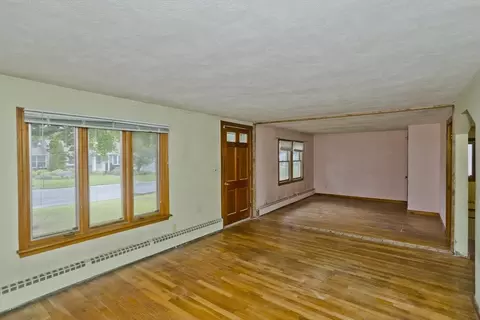 Living - 84 Bourbeau St, Chicopee, MA 01020 photo 2 of 3