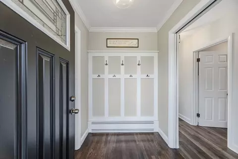 Entry Way - 5 5th Ave, Dudley, MA 01571 photo 1 of 4
