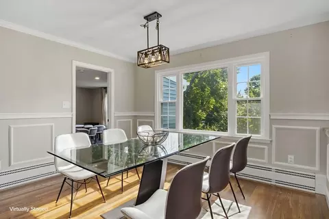 Dining - 5 5th Ave, Dudley, MA 01571 photo 2 of 2