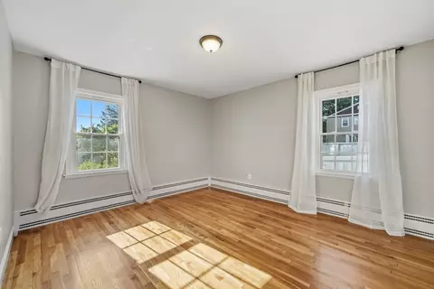 Bedroom - 5 5th Ave, Dudley, MA 01571 photo 3 of 8