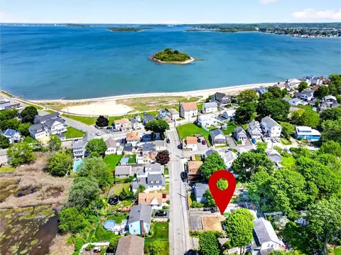 139 Spring St, Quincy, MA 02169