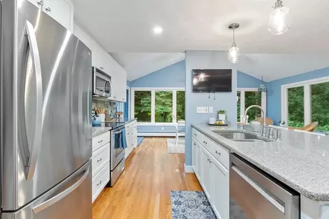 5 Myrtle Dr, Acton, MA 01720 photo 6