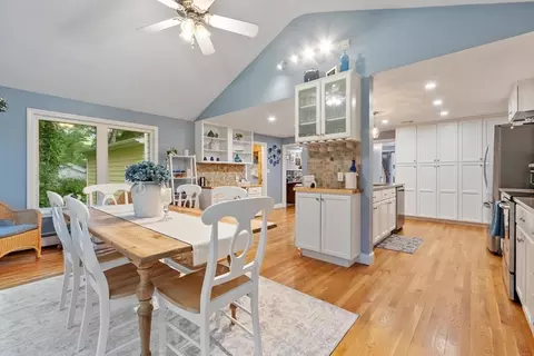 5 Myrtle Dr, Acton, MA 01720 photo 5