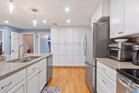 5 Myrtle Dr, Acton, MA 01720 photo 9