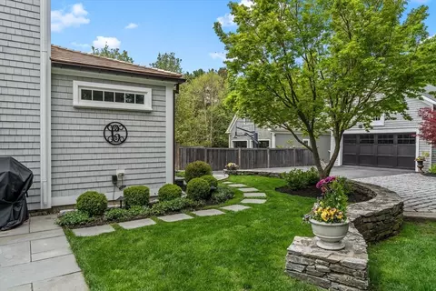 37 Lincoln St, Hingham, MA 02043 photo 33