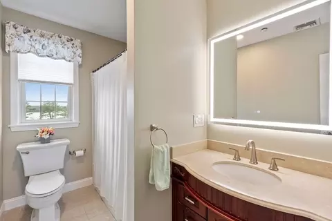 Bath - 14 Lakeview Ave, Danvers, MA 01923 photo 3 of 3