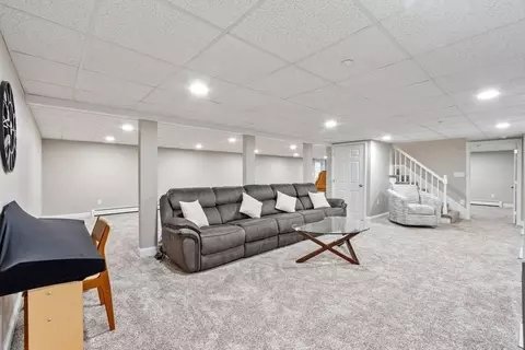 Living - 14 Lakeview Ave, Danvers, MA 01923 photo 6 of 6