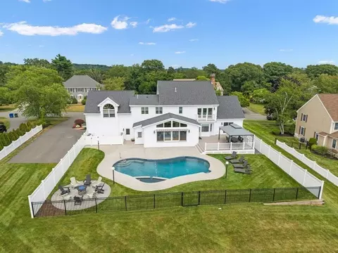 View/Area - 14 Lakeview Ave, Danvers, MA 01923 photo 2 of 2