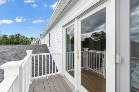 Exterior - 14 Lakeview Ave, Danvers, MA 01923 photo 3 of 8