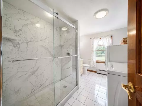Bath - 36 Hampton Cir, Hull, MA 02045 photo 1 of 1