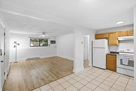 Living - 976 Plain #54, Marshfield, MA 02050 photo 11 of 11