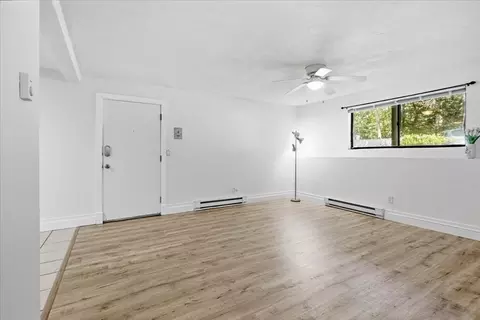 Living - 976 Plain #54, Marshfield, MA 02050 photo 8 of 11