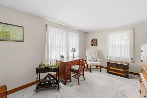 Bedroom - 32 Shields Rd, Mashpee, MA 02649 photo 6 of 8