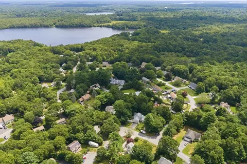 View/Area - 32 Shields Rd, Mashpee, MA 02649 photo 5 of 7