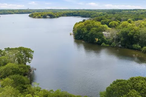 View/Area - 32 Shields Rd, Mashpee, MA 02649 photo 3 of 7
