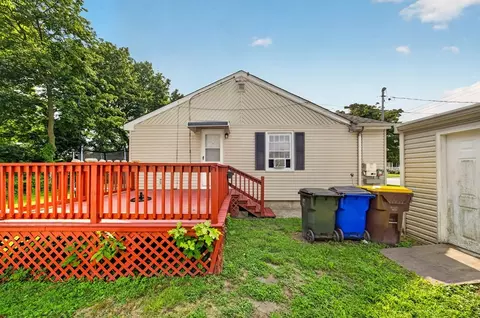 Exterior - 458 Orswell St, Fall River, MA 02721 photo 6 of 10