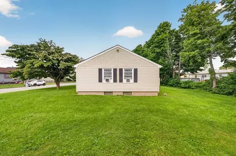 Exterior - 458 Orswell St, Fall River, MA 02721 photo 10 of 10