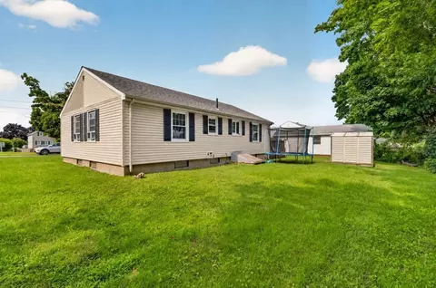 Exterior - 458 Orswell St, Fall River, MA 02721 photo 7 of 10