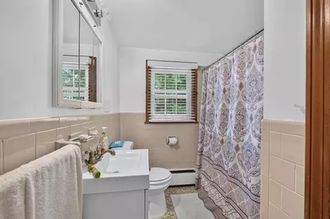 Bath - 458 Orswell St, Fall River, MA 02721 photo 1 of 1
