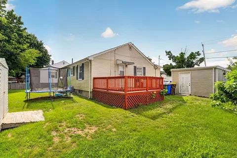 Exterior - 458 Orswell St, Fall River, MA 02721 photo 8 of 10