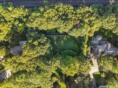33 Boulder Rd, Wellesley, MA 02481 photo 3