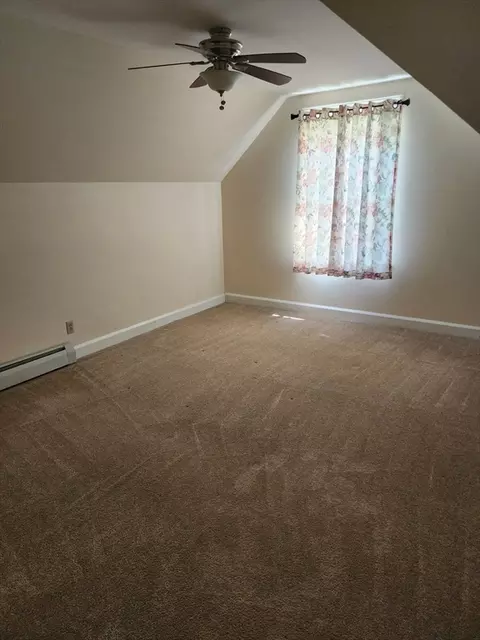 Bedroom - 39 Everett Ave, Webster, MA 01570 photo 6 of 6