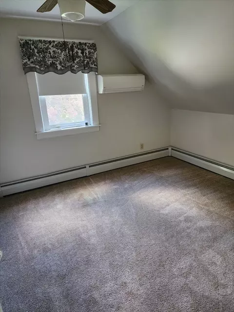 Bedroom - 39 Everett Ave, Webster, MA 01570 photo 4 of 6