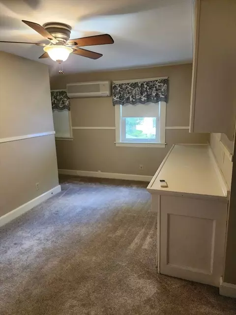 Bedroom - 39 Everett Ave, Webster, MA 01570 photo 3 of 6