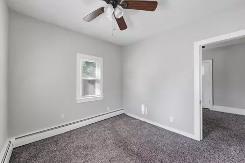 Bedroom - 94 Upland St, Springfield, MA 01104 photo 3 of 5