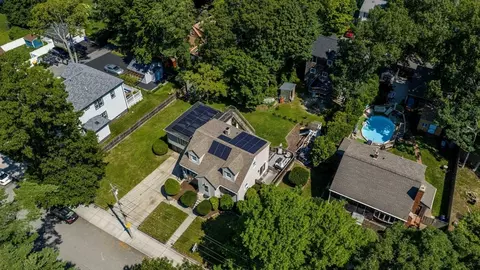 View/Area - 844 Hood St, Fall River, MA 02720 photo 4 of 4