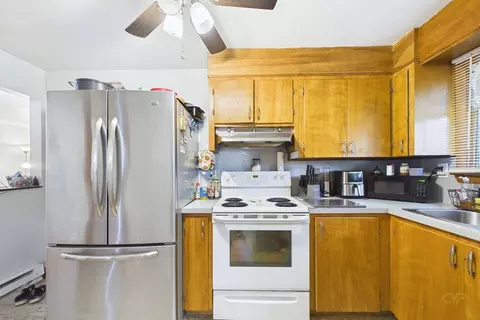 Kitchen - 844 Hood St, Fall River, MA 02720 photo 3 of 6