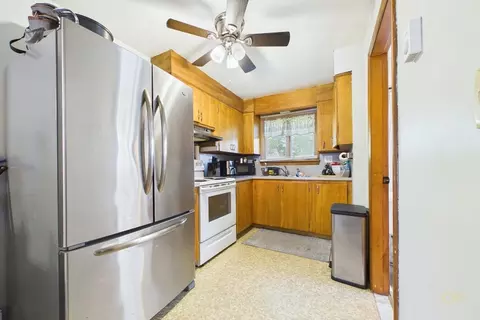 Kitchen - 844 Hood St, Fall River, MA 02720 photo 1 of 6