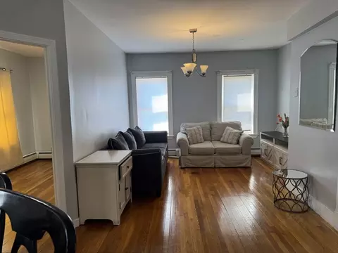 Living - 95 Waverly St, Everett, MA 02149 photo 2 of 3