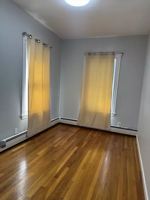 Bedroom - 95 Waverly St, Everett, MA 02149 photo 1 of 4