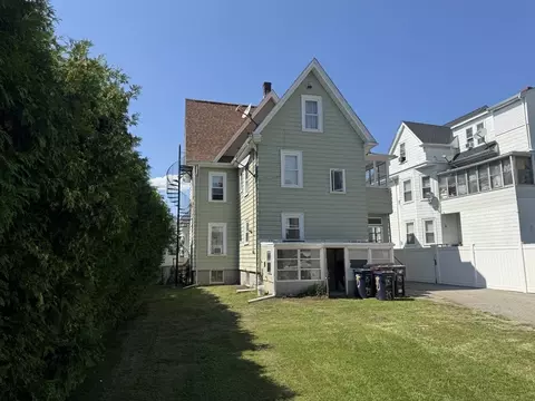 Exterior - 95 Waverly St, Everett, MA 02149 photo 6 of 10