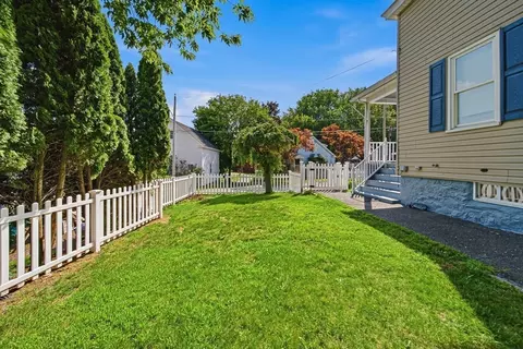 Exterior - 3 Smith Ave, Methuen, MA 01844 photo 7 of 12