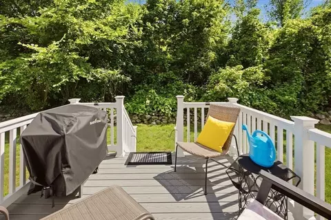 Exterior - 5239 N Main St #18, Fall River, MA 02720 photo 3 of 5