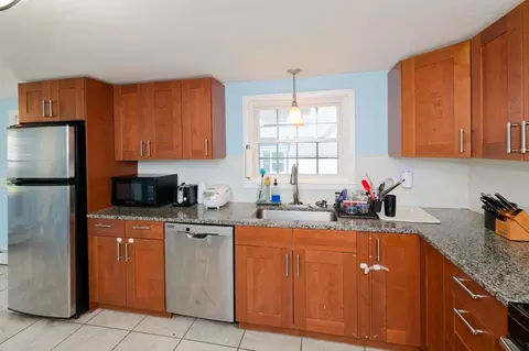 Kitchen - 799 Franklin St, Worcester, MA 01604 photo 3 of 4