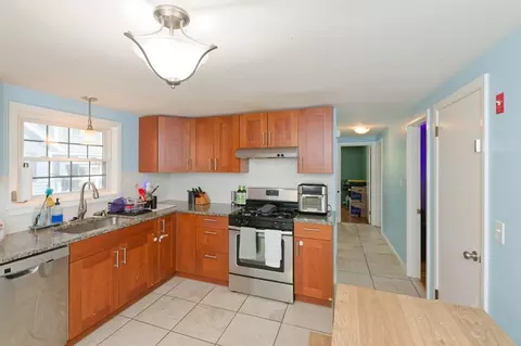 Kitchen - 799 Franklin St, Worcester, MA 01604 photo 4 of 4