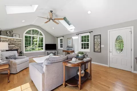 Other - 37 Squirrel Rd, Springfield, MA 01108 photo 2 of 8