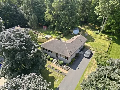 View/Area - 37 Squirrel Rd, Springfield, MA 01108 photo 1 of 5