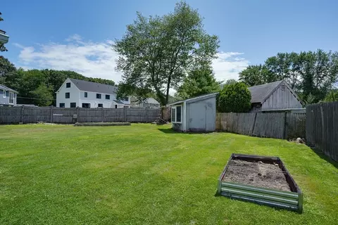 Exterior - 24 Reo Rd, Maynard, MA 01754 photo 2 of 8