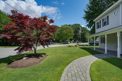 Exterior - 24 Reo Rd, Maynard, MA 01754 photo 5 of 8