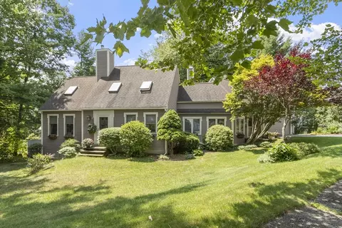 115 Village Xing, Fitchburg, MA 01420