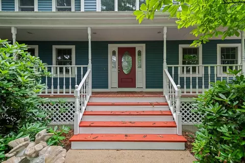 10 Buckhill Rd, Northborough, MA 01532