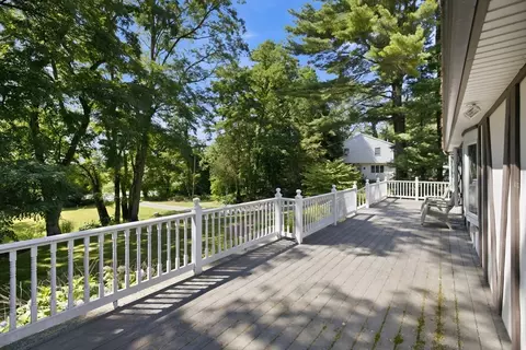 Exterior - 341 Locust St, Danvers, MA 01923 photo 5 of 12