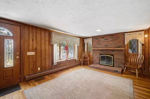 Living - 341 Locust St, Danvers, MA 01923 photo 2 of 4